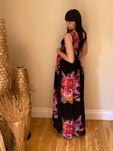 Load image into Gallery viewer, Long Smocked Dress - One Size Black Red Abstract